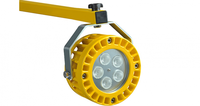 Industri 30W High-Intensity IP67 Waterproof LED Dock Light untuk Gudang & Truck Loading Bays 0