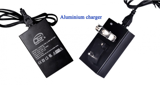 Lampu Penambang LED KL5LMC Super Terang Isi Ulang IP68 Tahan Air Portabel untuk Penambangan Bawah Tanah 3